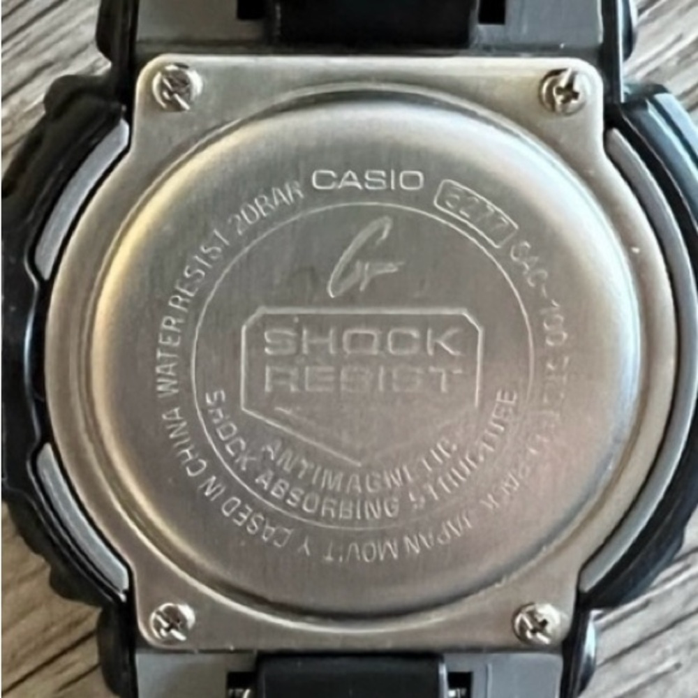 Casio Gac-100 Analog Sports Watch. View 2